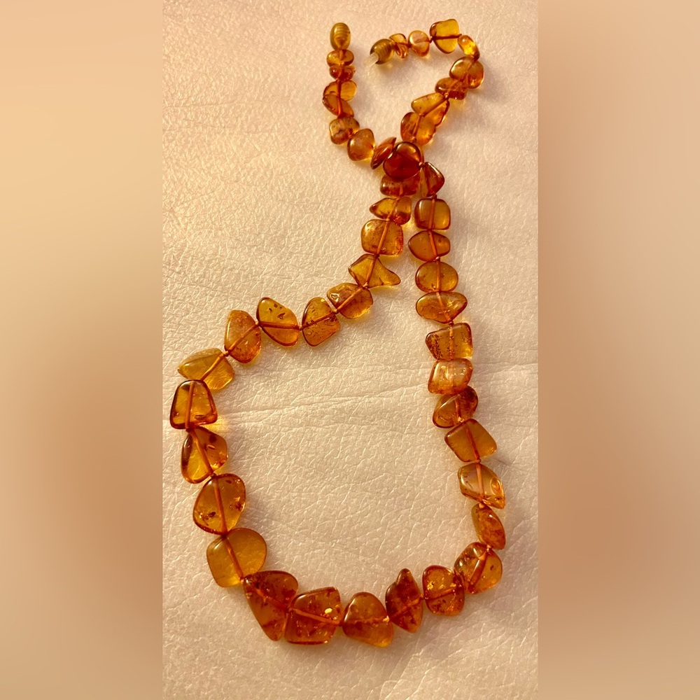 Vintage Amber Strand Necklace Screw Clasp Closure Inclusions *